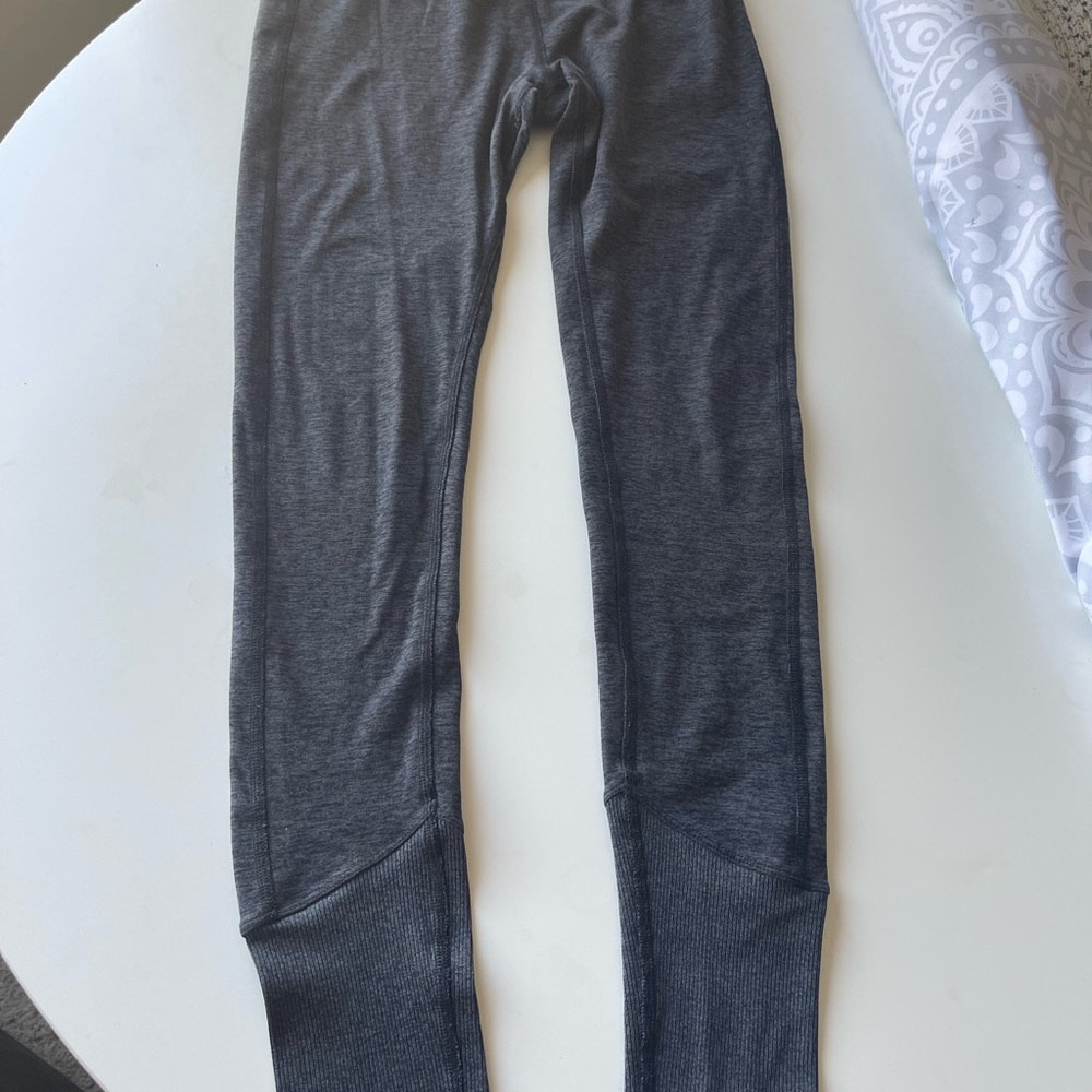 Woman Gray Leggings